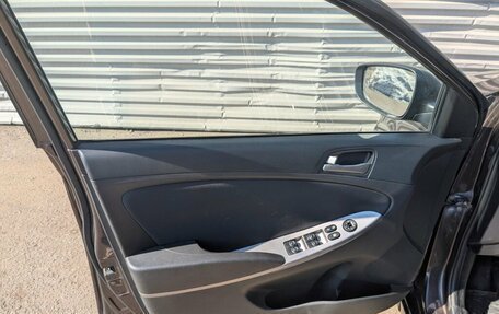 Hyundai Solaris II рестайлинг, 2014 год, 1 145 000 рублей, 18 фотография