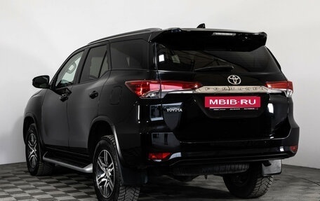 Toyota Fortuner II, 2018 год, 2 899 000 рублей, 8 фотография