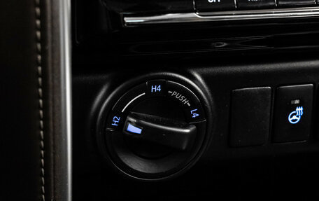 Toyota Fortuner II, 2018 год, 2 899 000 рублей, 17 фотография