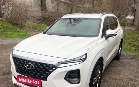 Hyundai Santa Fe IV, 2019 год, 3 750 000 рублей, 2 фотография