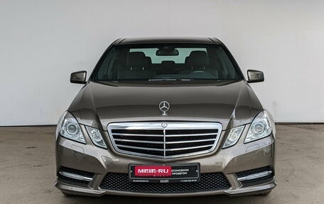 Mercedes-Benz E-Класс, 2012 год, 3 545 500 рублей, 25 фотография