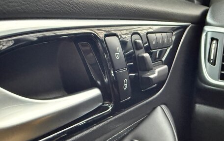 Infiniti QX30, 2017 год, 2 300 000 рублей, 10 фотография