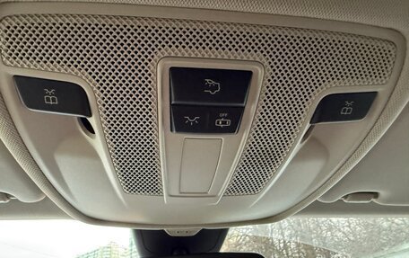 Infiniti QX30, 2017 год, 2 300 000 рублей, 8 фотография