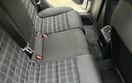 Audi A4, 2013 год, 1 720 000 рублей, 14 фотография