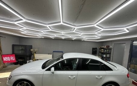 Audi A4, 2013 год, 1 720 000 рублей, 22 фотография