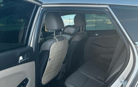 Hyundai Tucson III, 2018 год, 2 400 000 рублей, 6 фотография