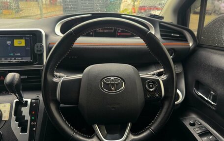 Toyota Sienta II, 2020 год, 1 349 000 рублей, 8 фотография