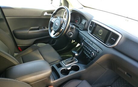 KIA Sportage IV рестайлинг, 2019 год, 2 550 000 рублей, 9 фотография