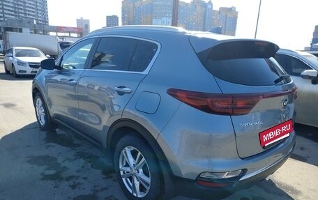 KIA Sportage IV рестайлинг, 2019 год, 2 550 000 рублей, 5 фотография