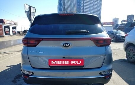 KIA Sportage IV рестайлинг, 2019 год, 2 550 000 рублей, 6 фотография