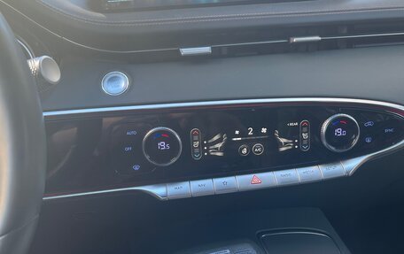 Genesis GV70, 2022 год, 5 750 000 рублей, 13 фотография