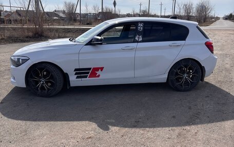 BMW 1 серия, 2012 год, 950 000 рублей, 6 фотография