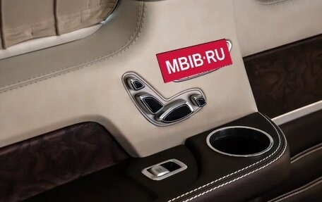 Mercedes-Benz V-Класс, 2018 год, 8 900 000 рублей, 28 фотография