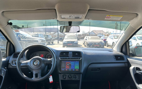 Volkswagen Polo VI (EU Market), 2012 год, 790 000 рублей, 2 фотография