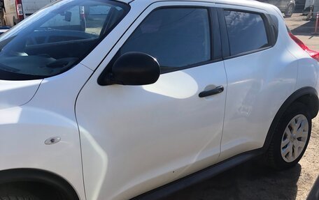 Nissan Juke II, 2014 год, 550 000 рублей, 3 фотография