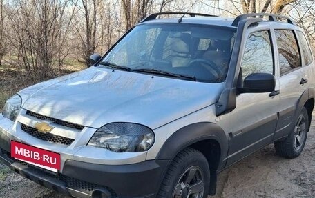 Chevrolet Niva I рестайлинг, 2020 год, 1 000 000 рублей, 6 фотография