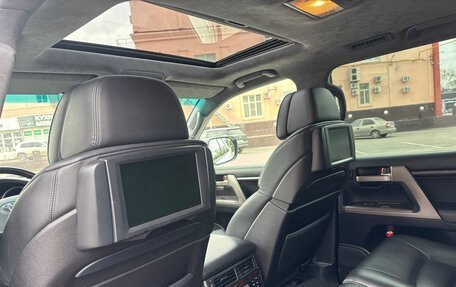 Toyota Land Cruiser 200, 2011 год, 2 750 000 рублей, 14 фотография