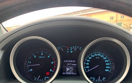 Toyota Land Cruiser 200, 2011 год, 2 750 000 рублей, 17 фотография