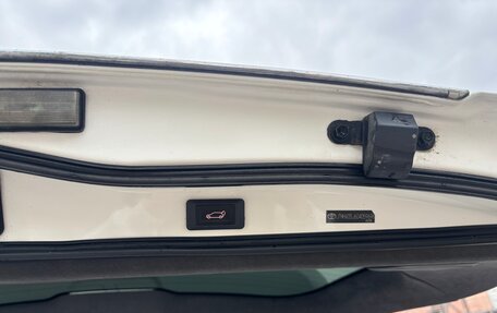 Toyota Land Cruiser 200, 2011 год, 2 750 000 рублей, 21 фотография