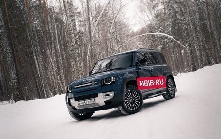 Land Rover Defender II, 2021 год, 5 400 000 рублей, 8 фотография
