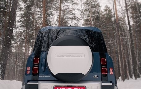 Land Rover Defender II, 2021 год, 5 400 000 рублей, 20 фотография