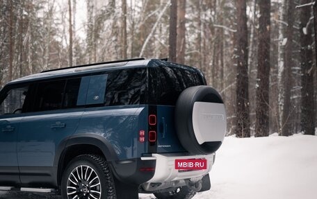 Land Rover Defender II, 2021 год, 5 400 000 рублей, 24 фотография