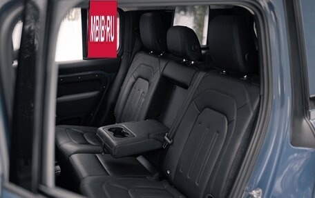 Land Rover Defender II, 2021 год, 5 400 000 рублей, 34 фотография