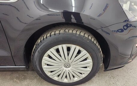 Volkswagen Polo VI (EU Market), 2019 год, 1 300 000 рублей, 12 фотография