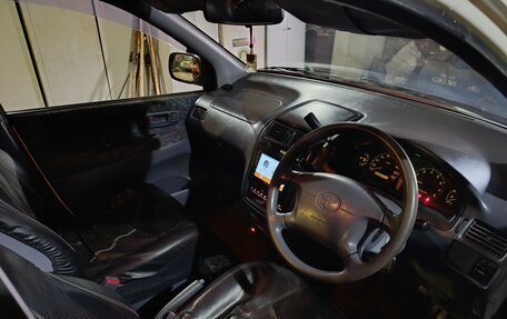 Toyota Ipsum II, 1997 год, 498 000 рублей, 5 фотография