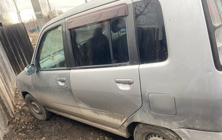 Nissan Cube II, 2002 год, 150 000 рублей, 4 фотография