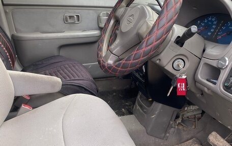 Nissan Cube II, 2002 год, 150 000 рублей, 16 фотография