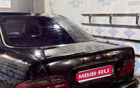 Mercedes-Benz E-Класс, 1999 год, 280 000 рублей, 3 фотография