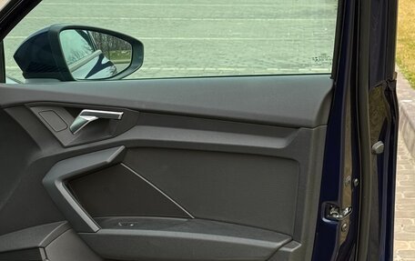 Audi A3, 2020 год, 2 850 000 рублей, 24 фотография