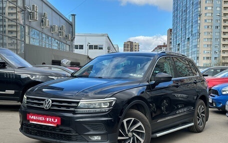 Volkswagen Tiguan II, 2018 год, 2 249 000 рублей, 3 фотография