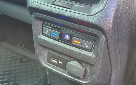 Volkswagen Tiguan II, 2018 год, 2 249 000 рублей, 18 фотография