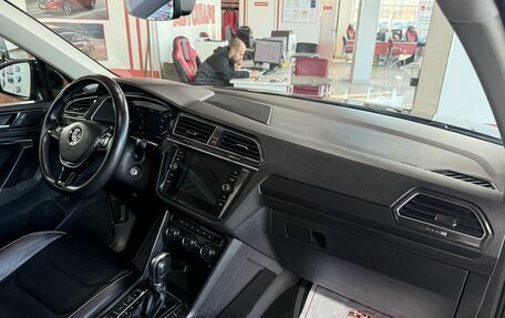 Volkswagen Tiguan II, 2017 год, 2 149 000 рублей, 13 фотография