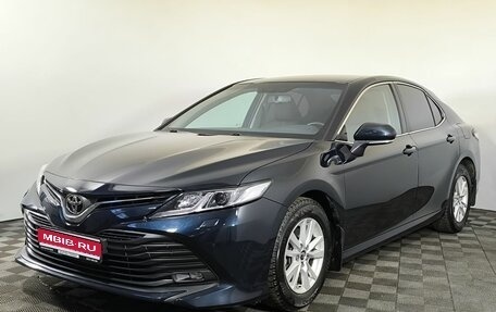Toyota Camry, 2019 год, 2 200 000 рублей, 1 фотография