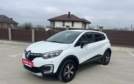 Renault Kaptur I рестайлинг, 2021 год, 1 520 000 рублей, 2 фотография