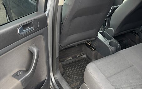 Volkswagen Golf Plus I, 2005 год, 500 000 рублей, 14 фотография