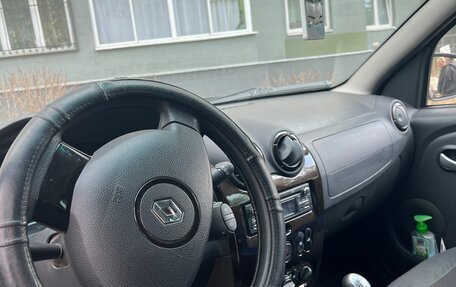 Renault Duster I рестайлинг, 2012 год, 1 000 000 рублей, 4 фотография