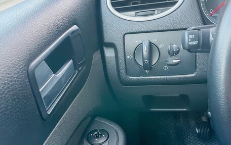 Ford Focus II рестайлинг, 2006 год, 500 000 рублей, 19 фотография