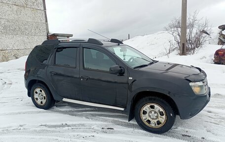 Renault Duster I рестайлинг, 2014 год, 900 000 рублей, 4 фотография