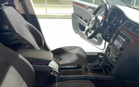 Skoda Superb III рестайлинг, 2012 год, 1 150 000 рублей, 10 фотография