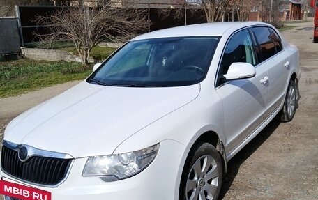 Skoda Superb III рестайлинг, 2012 год, 1 150 000 рублей, 5 фотография