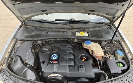 Volkswagen Passat B5+ рестайлинг, 2002 год, 395 000 рублей, 24 фотография