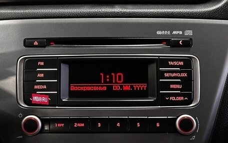 KIA Rio III рестайлинг, 2016 год, 1 100 000 рублей, 21 фотография