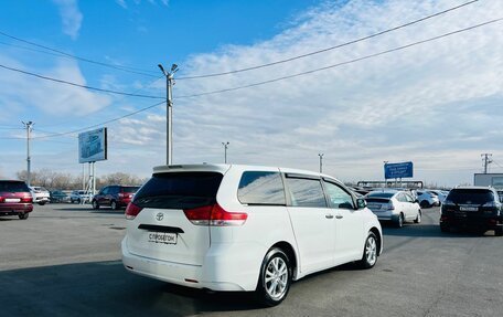 Toyota Sienna III, 2010 год, 2 149 900 рублей, 6 фотография