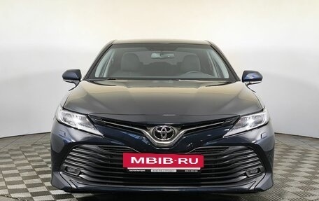Toyota Camry, 2019 год, 2 200 000 рублей, 2 фотография