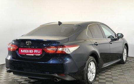 Toyota Camry, 2019 год, 2 200 000 рублей, 4 фотография