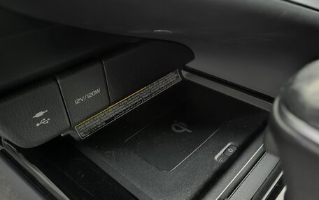 Toyota Camry, 2019 год, 2 200 000 рублей, 13 фотография